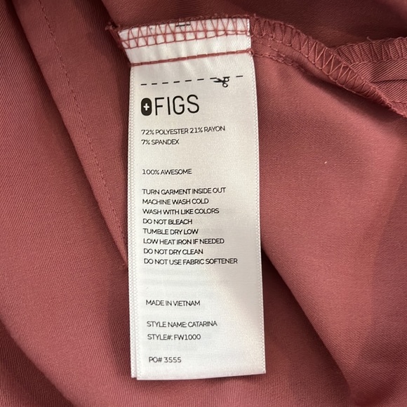 Figs: Catarina One-Pocket Scrub Top. Size XS - Picture 4 of 4